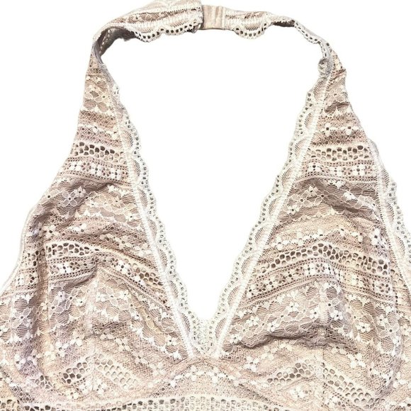 VICTORIA’S SECRET BLUSH PINK LACE BRALETTE SIZE LARGE - Picture 8 of 10